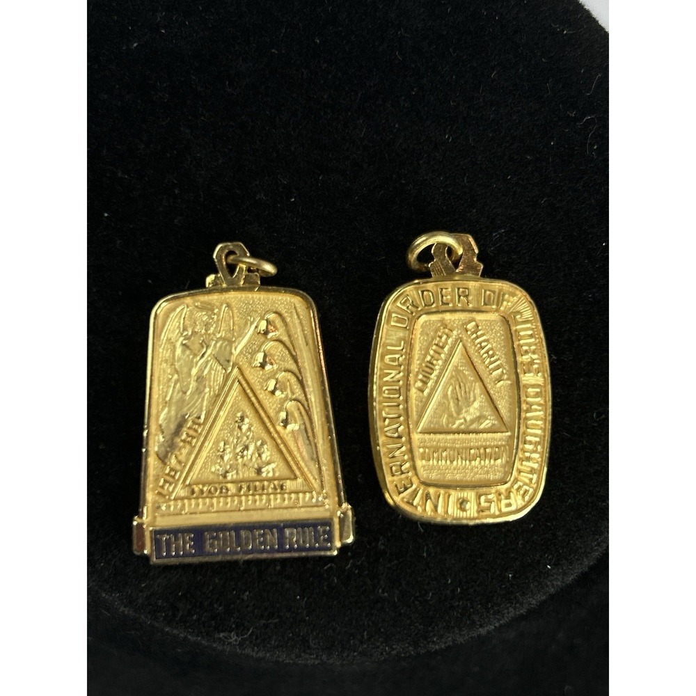 international order of job's daughters pendants Gold Tone x2 Masonic Chaplain